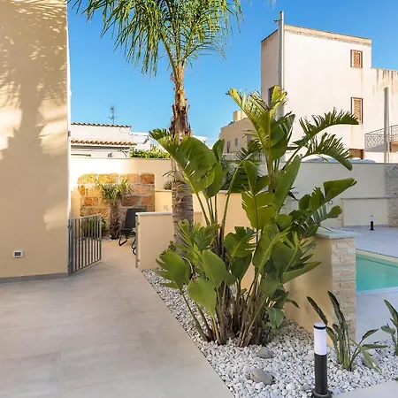 Гостевой дом Fior Di Lino Сан-Вито-Ло-Капо